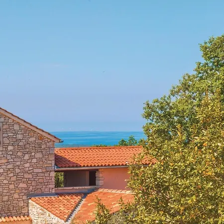 5 Bedroom Cozy In * Vodnjan