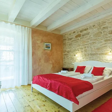 5 Bedroom Cozy In *